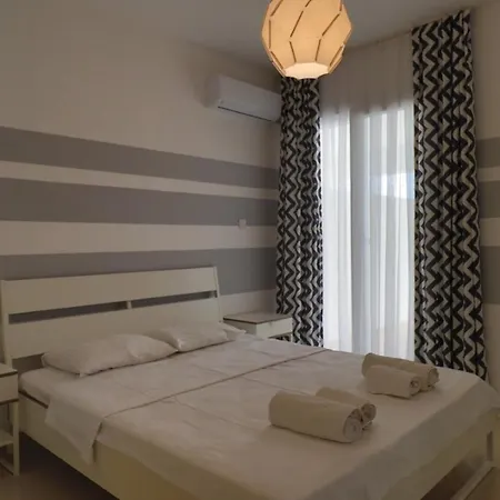 Caesar And * Gastria