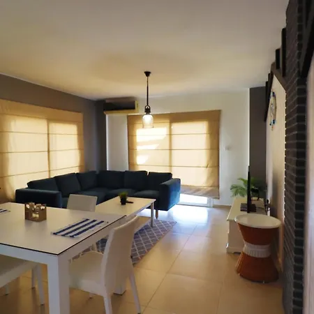 Caesar And * Gastria