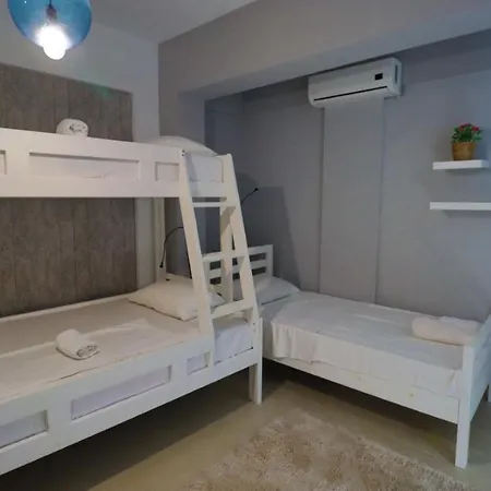 Caesar And Appartement Gastria