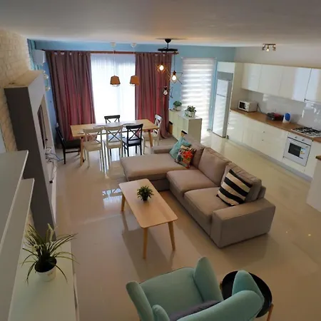 Caesar And Apartman Gasztriá