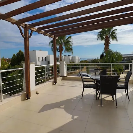 Caesar And Appartement Gastria