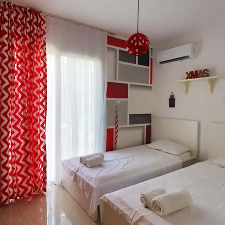 Caesar And Appartement Gastria